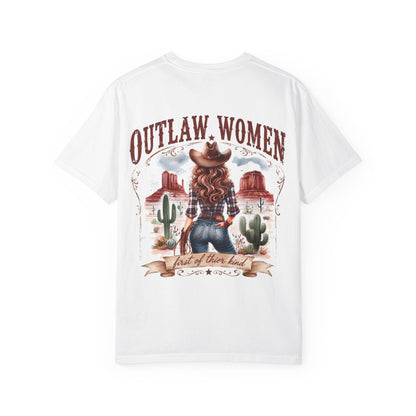 Outlaw Women graphic T-shirt | Western cowgirl desert design