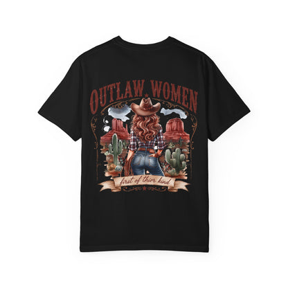 Outlaw Women graphic T-shirt | Western cowgirl desert design
