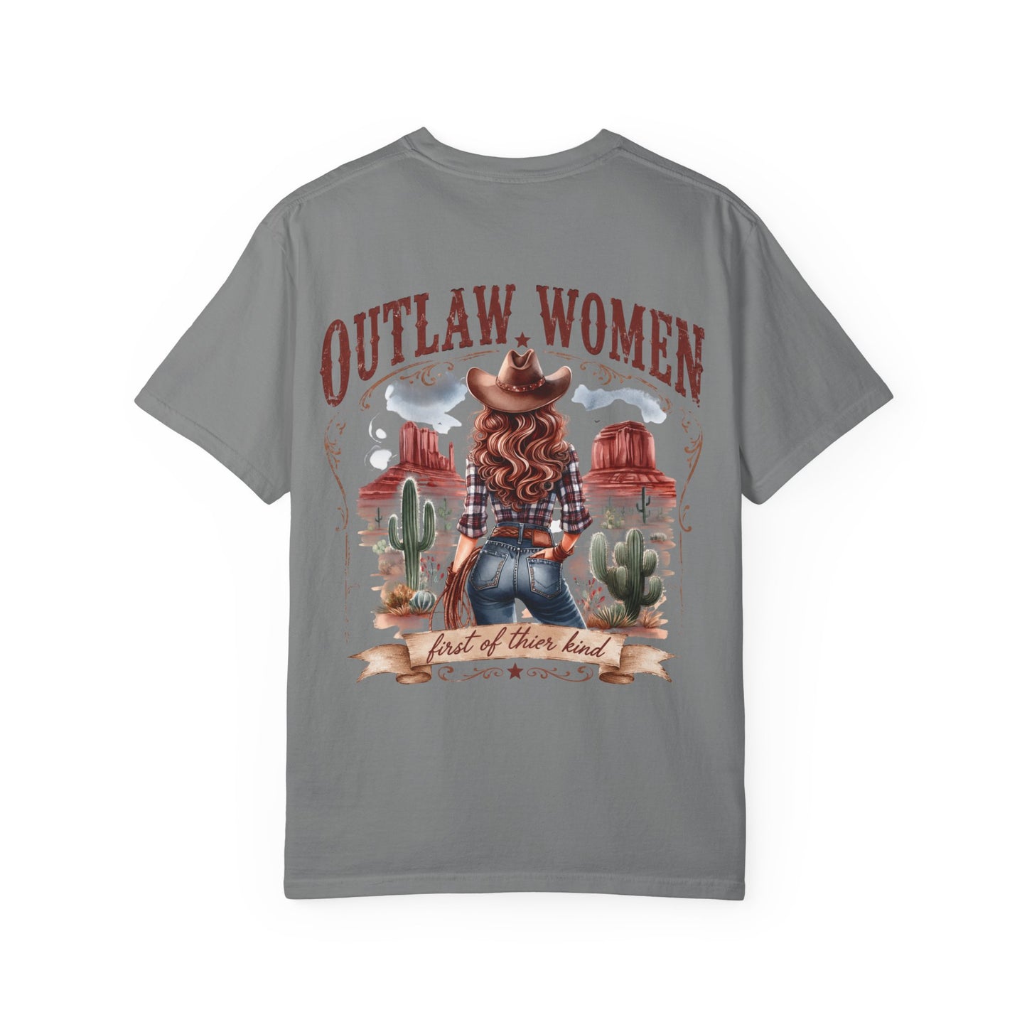 Outlaw Women graphic T-shirt | Western cowgirl desert design