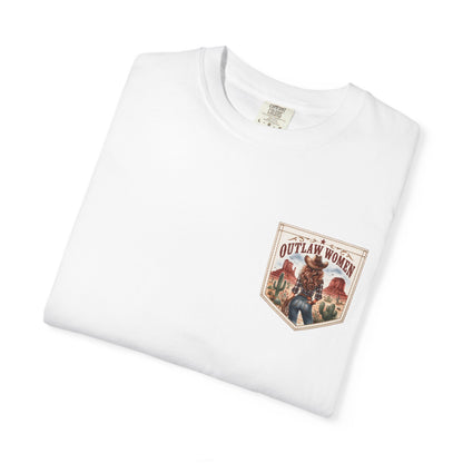 Outlaw Women graphic T-shirt | Western cowgirl desert design