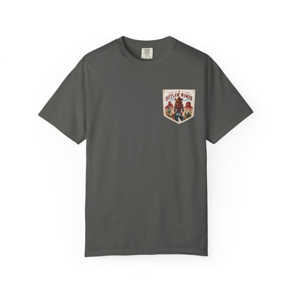Outlaw Women graphic T-shirt | Western cowgirl desert design