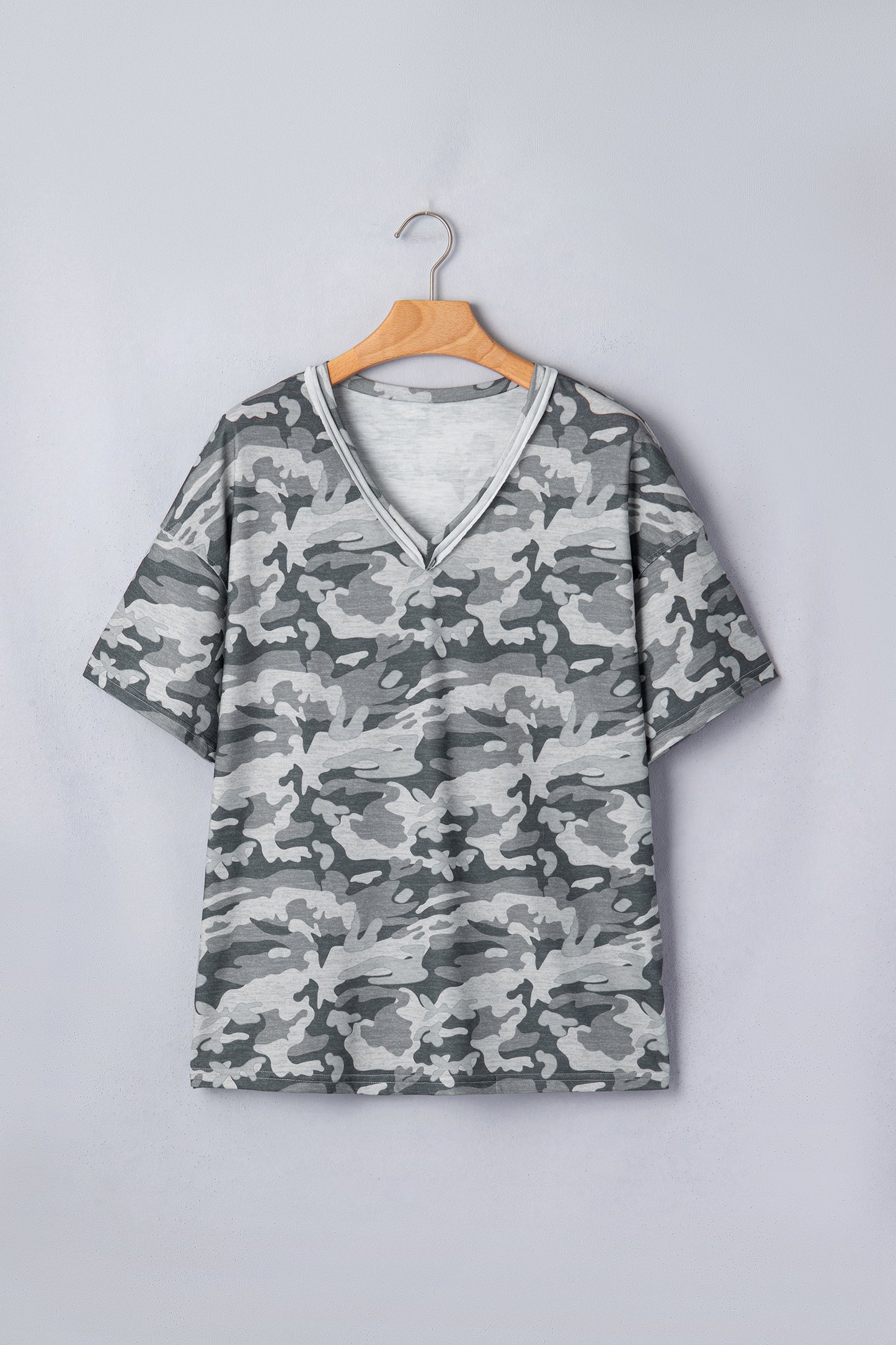Green Retro Camouflage Print Raw Edge V Neck Tee